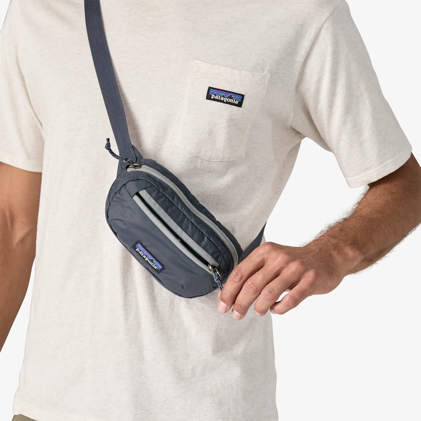 PATAGONIA TERRAVIA MINI HIP PACK 1L - BLACK