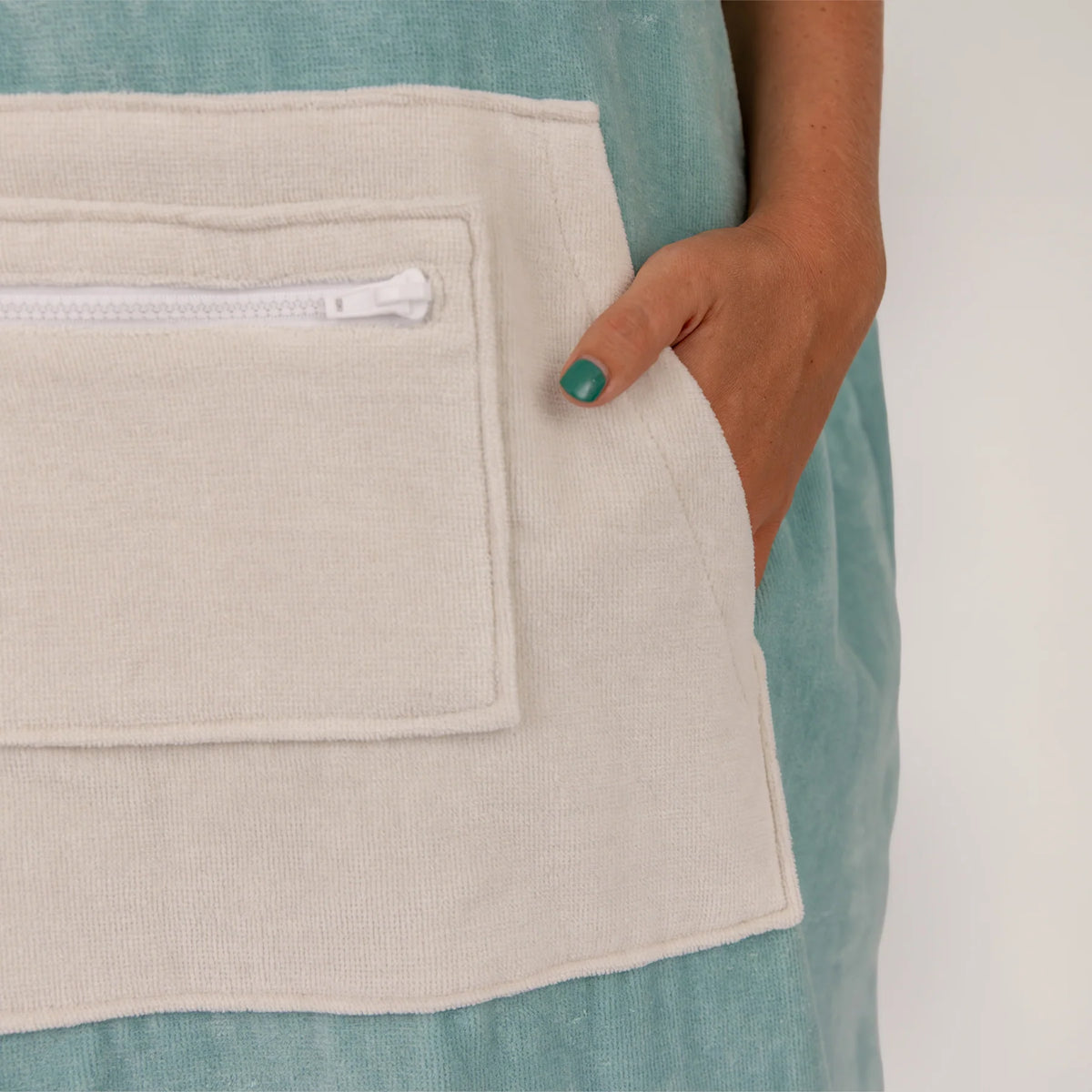 O&E DAYDREAM HOODED PONCHO - DUSTY TURQUOISE