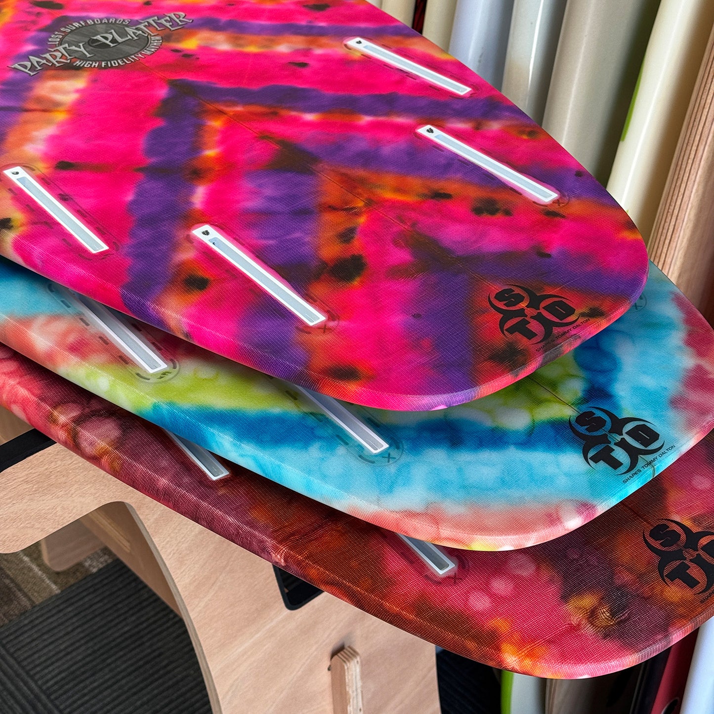 ...LOST PARTY PLATTER 5'8" PU FUTURES 39.25L