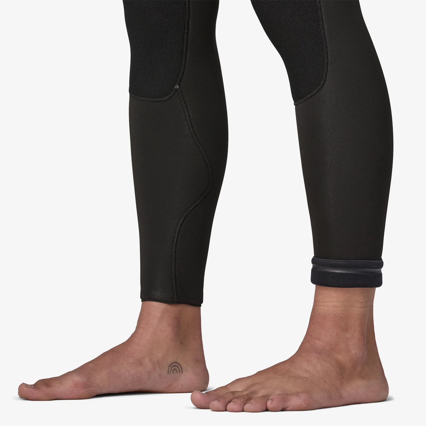 PATAGONIA WMNS R2 REGULATOR YULEX FZ FULL SUIT 2025 - BLACK