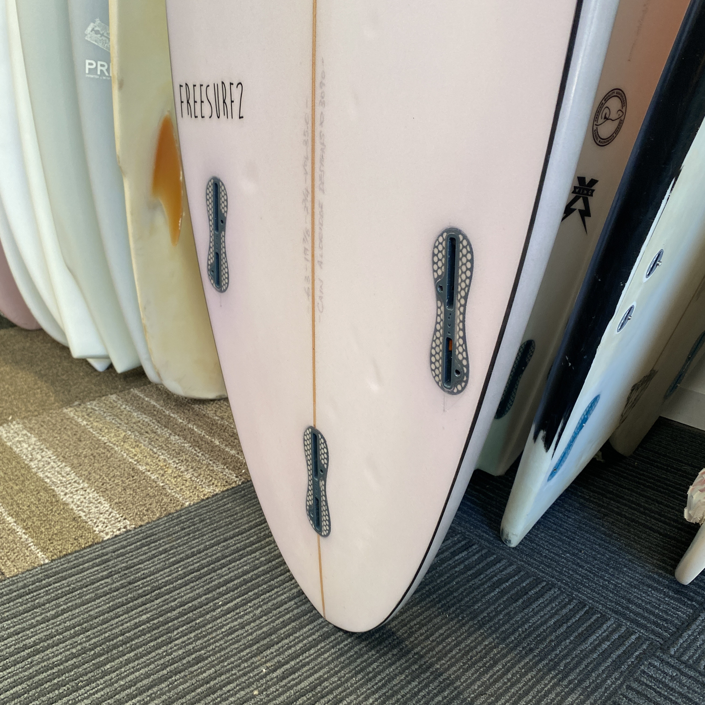 CSA FREESURF 2 6'3" FCS II PU 35L