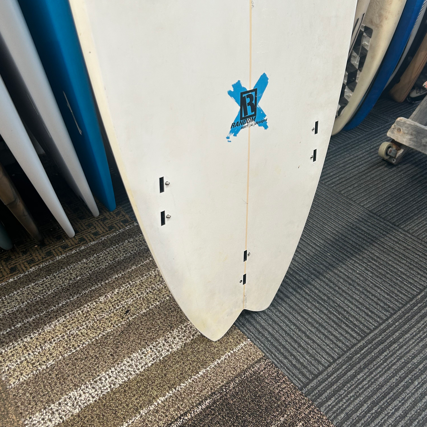 RANDOM SURF DESIGNS 6'0 EPS 33L