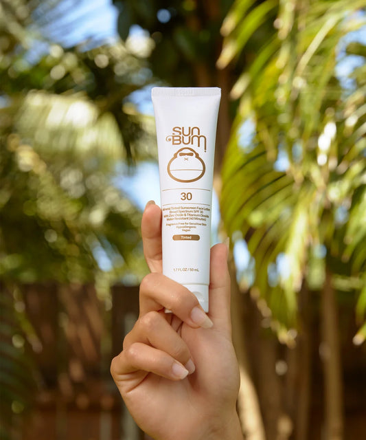 SUN BUM MINERAL SPF 30+ TINTED FACE LOTION