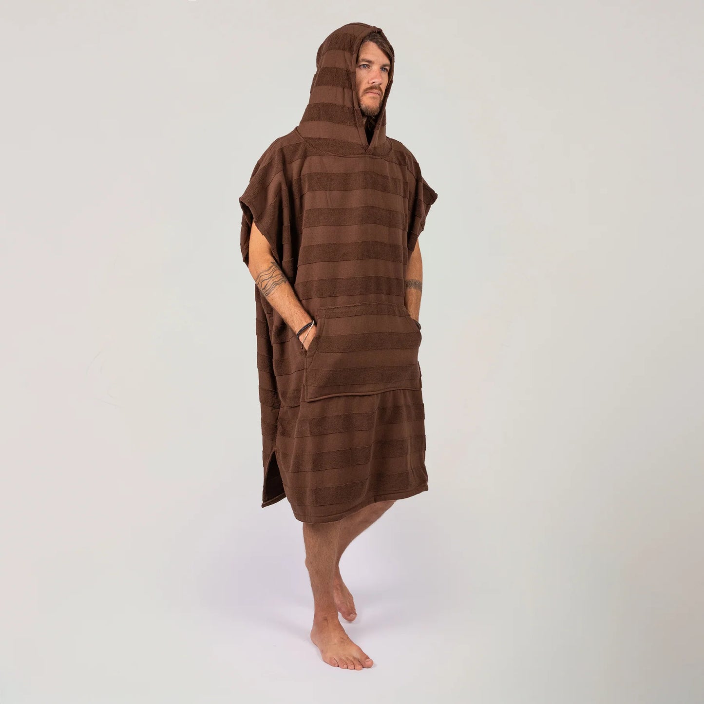 O&E LAYZ HOODED PONCHO - COCOA