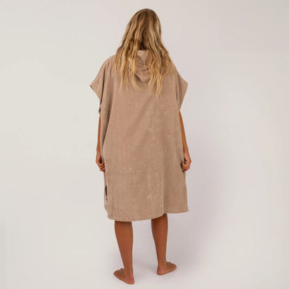 O&E DAYDREAM HOODED PONCHO - HAZELNUT