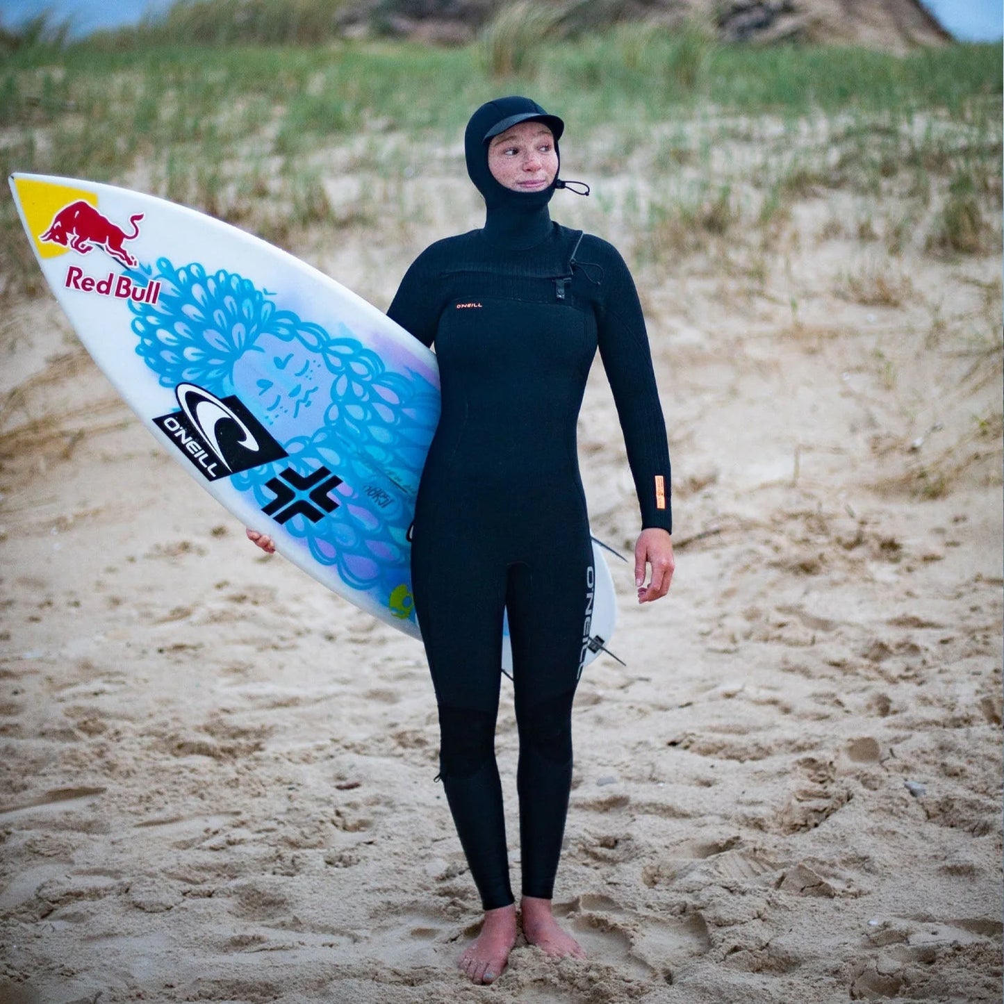 O'NEILL WMNS HYPERFREAK 5/4+MM CZ FULL W/HOOD - BLACK