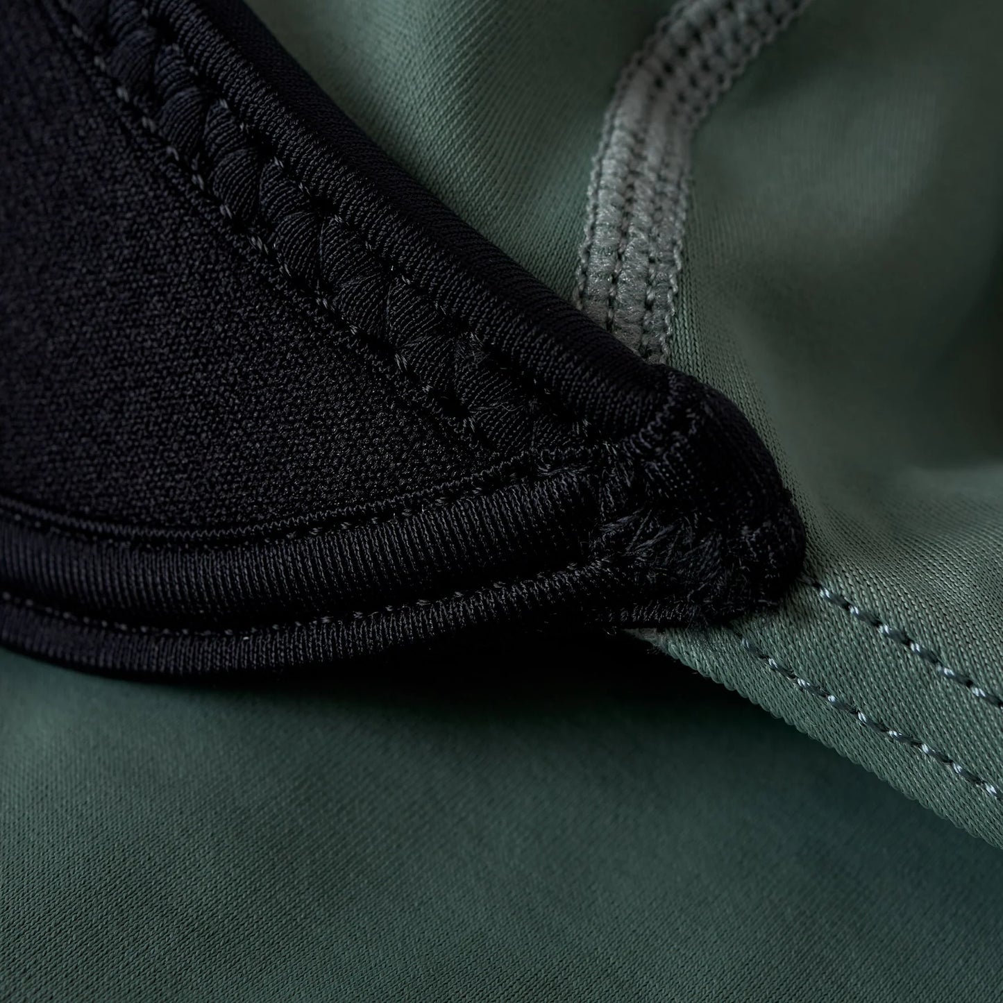 FLORENCE UTILITY LONG SLEEVE POCKET HOODED RASH GUARD - DARK SAGE