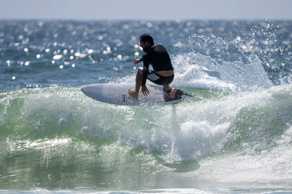 HARLEY INGLEBY | TOLHURST HIBT 6'10" THUNDERBOLT RED FCS II 45L - WHITE