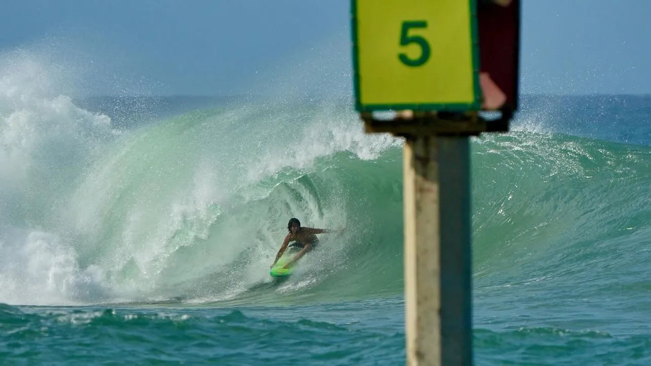 ...LOST PISCES 6'3" PU FCS II 42.75L