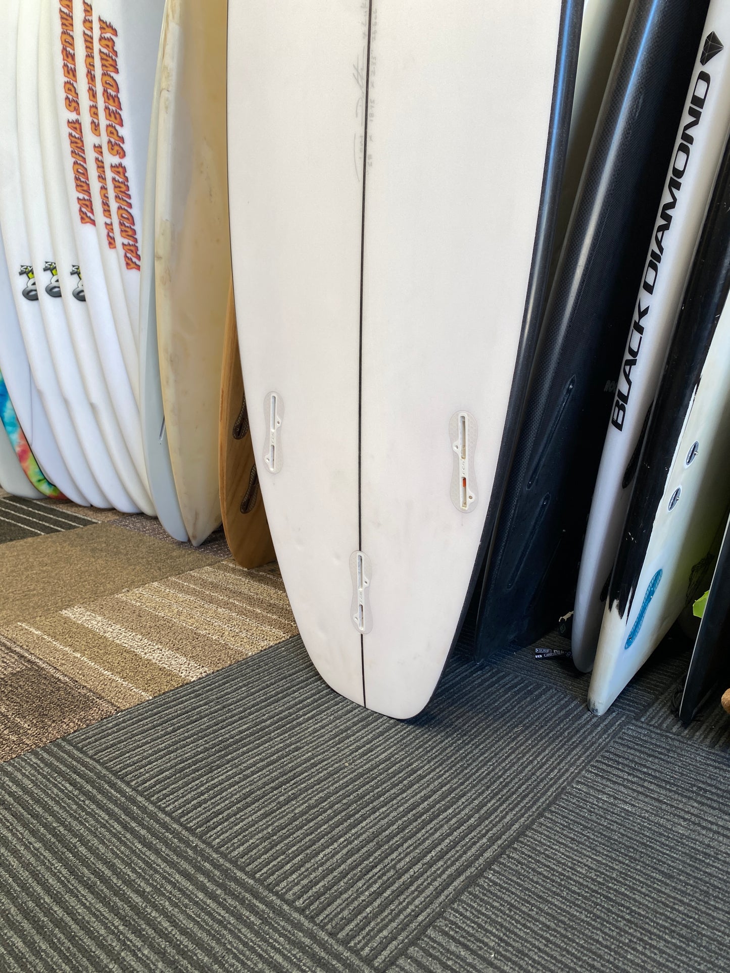 ...LOST SUB DRIVER 2.0 5'8" FCS II PU 26.6L