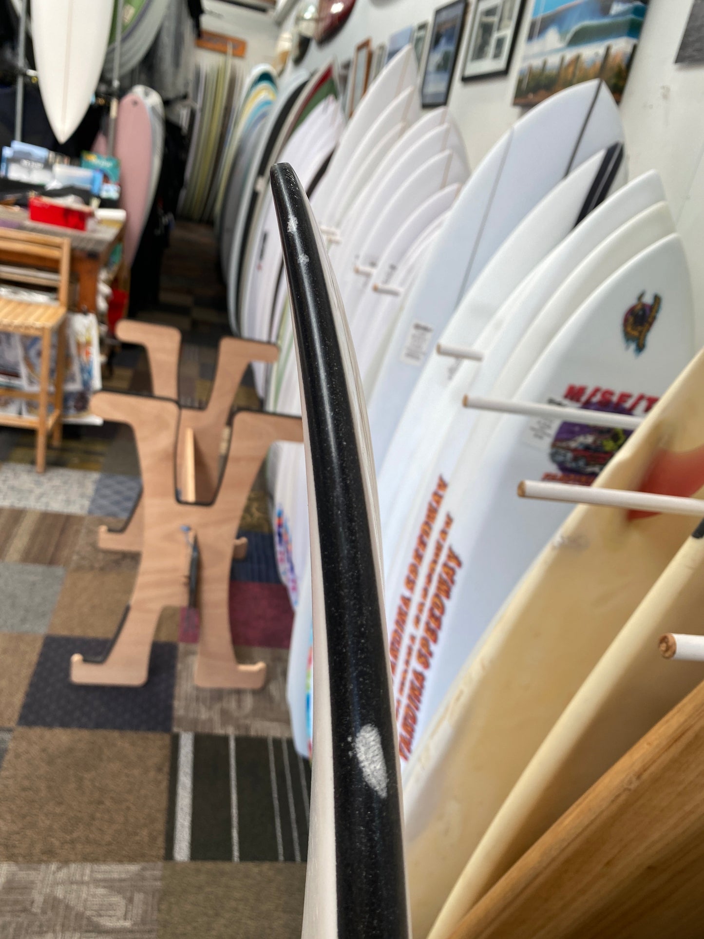 ...LOST SUB DRIVER 2.0 5'8" FCS II PU 26.6L