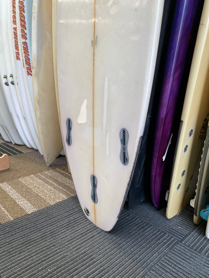 BC SHORTBOARD 5'6" FCS II 24.5L