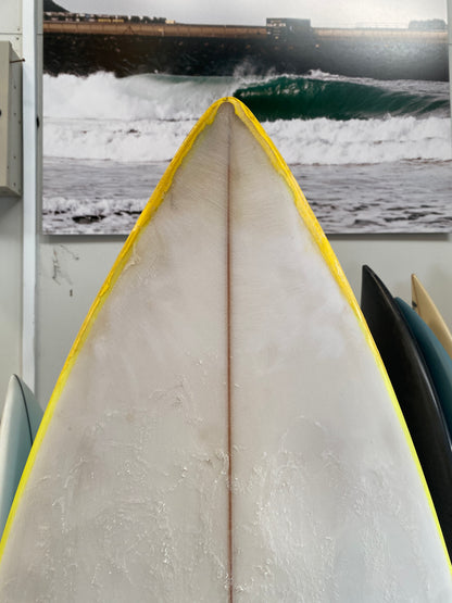 JS MONSTA BOX 6'4" PU FCS II 38.4L