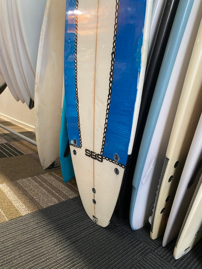 HUGHES 5'8" PU FCS 22L