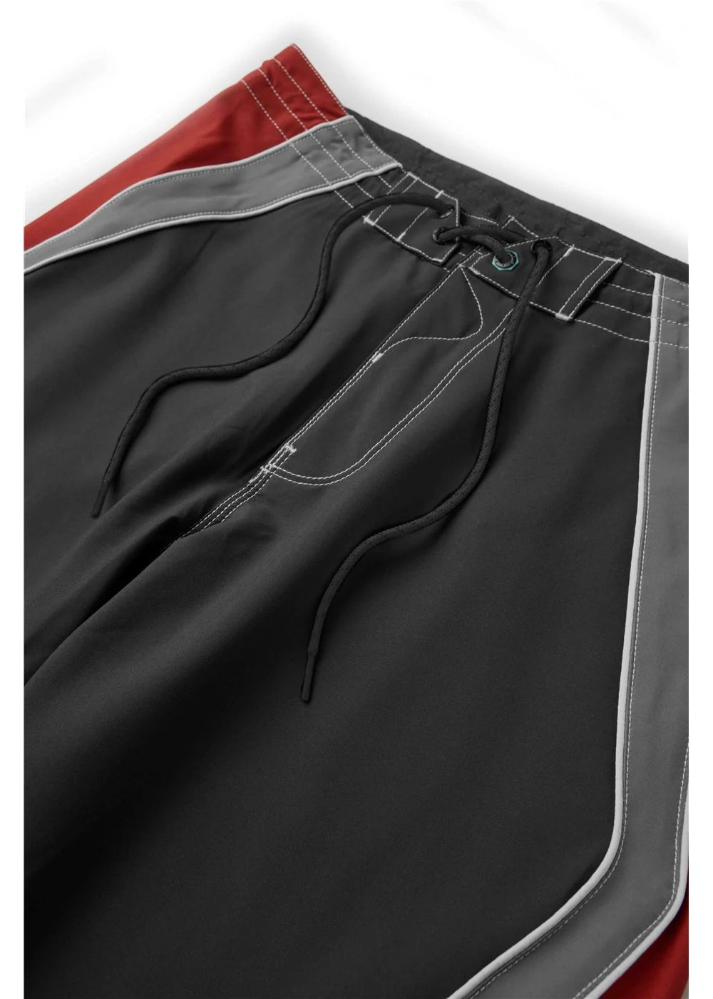 VISSLA LETS GO YAGO 21" BOARDSHORT - PHANTOM
