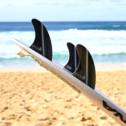 FCS II MICK FANNING GLASS FIBRE FUSION TRI M/L - SMOKE/WHITE