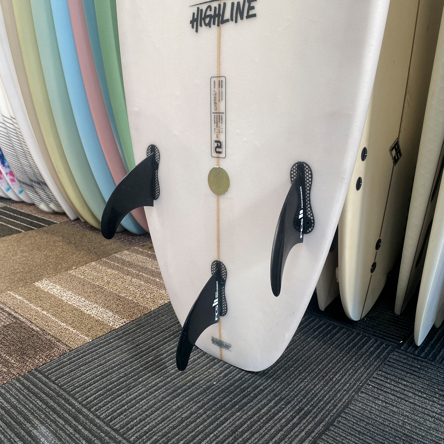 MODERN HIGHLINE 5'10" PU FCS II 38.3L