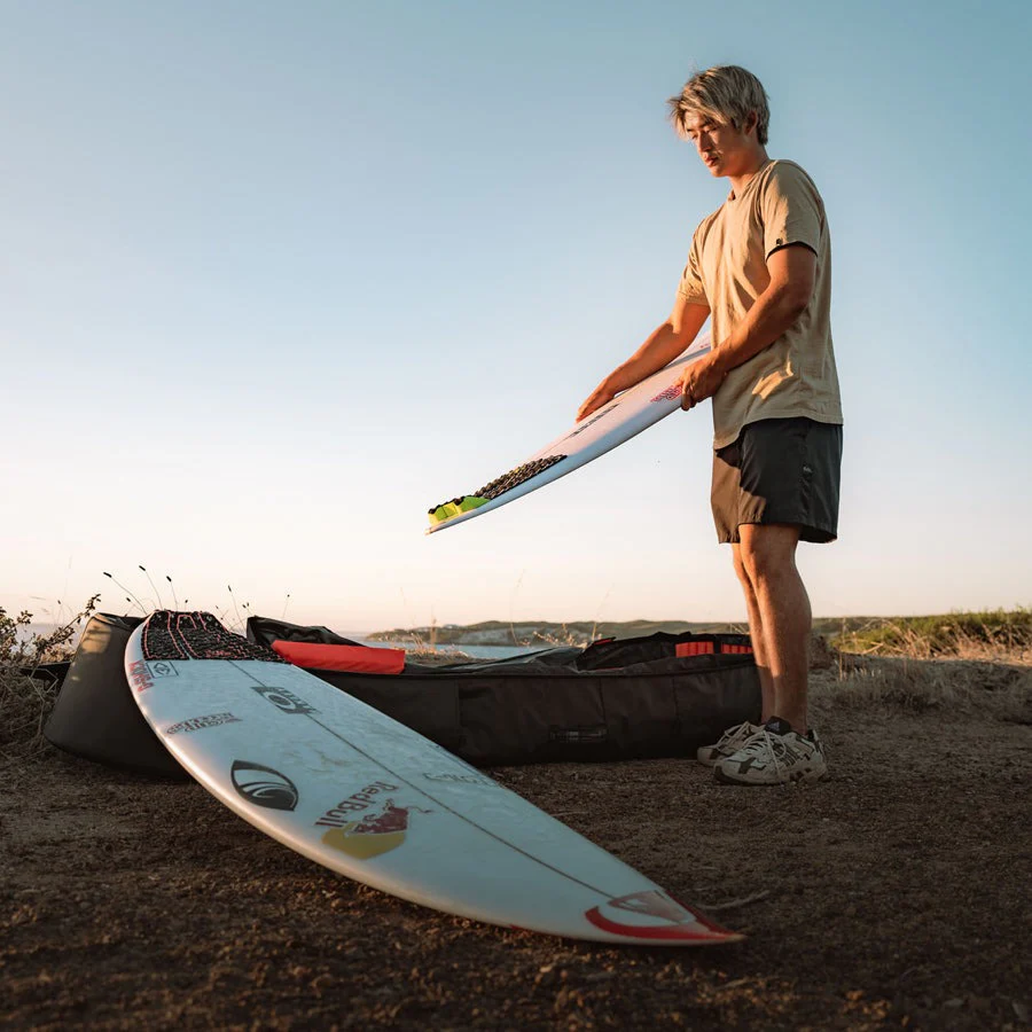 O&E APEX FISH/SHORTBOARD 3 BOARD TRAVEL COVER - BLACK