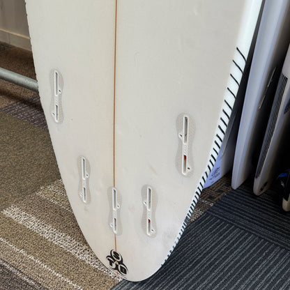 ...LOST RETRO RIPPER 6'4" FCS II 38L