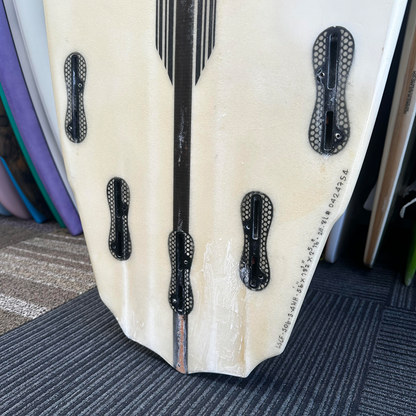 SLATER DESIGNS SCI FI 5'6" EPOXY FCS II 24.8L